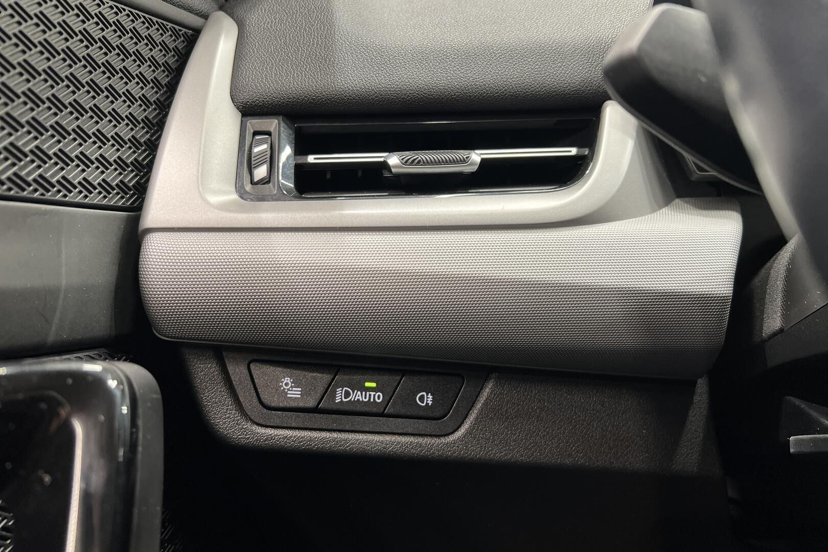 BMW X1 iso kuva 31