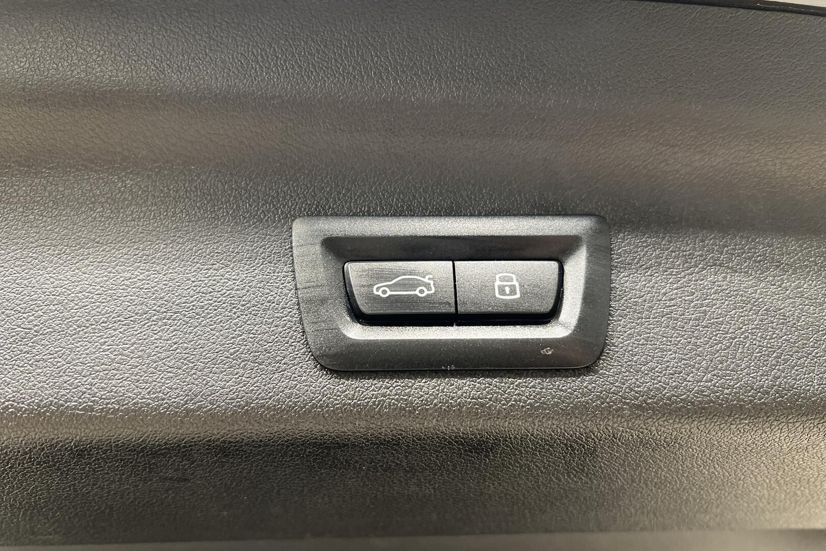 BMW X1 iso kuva 39