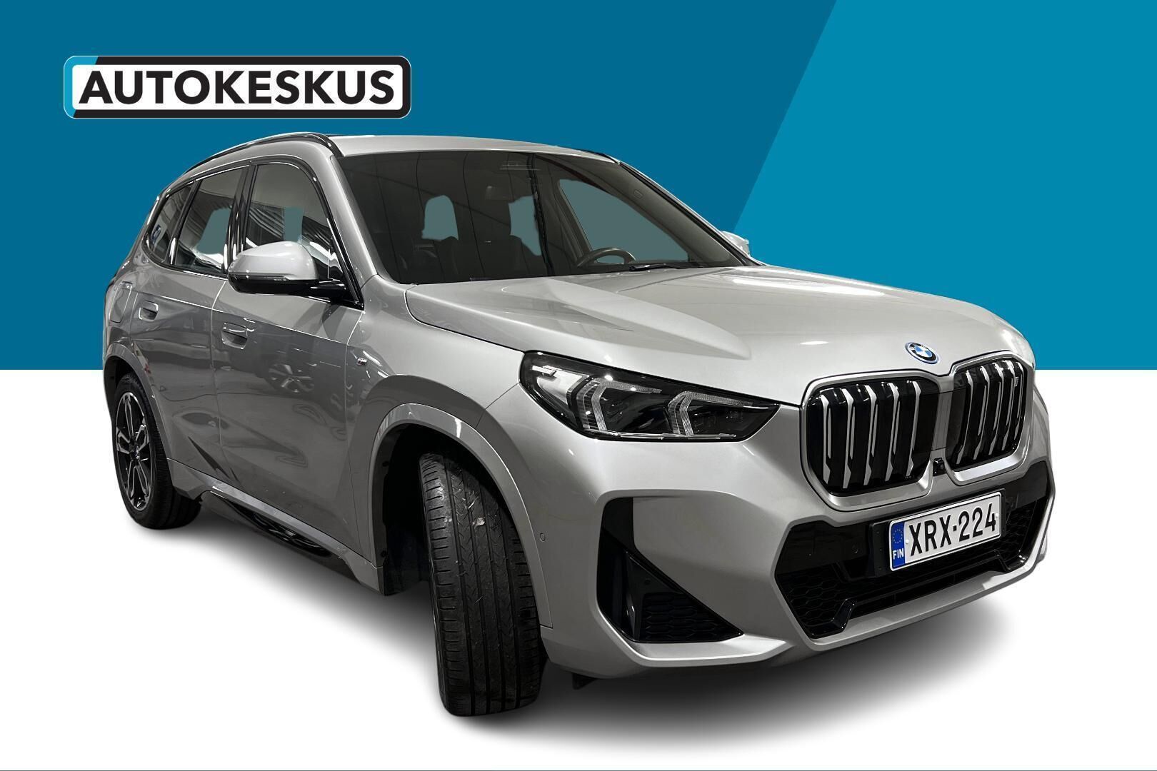 BMW iX1 iso kuva 2