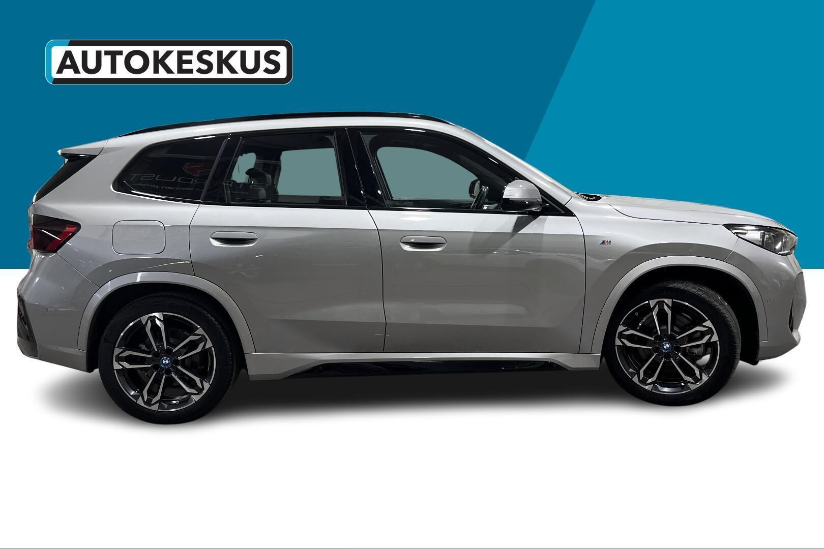 BMW iX1 iso kuva 3
