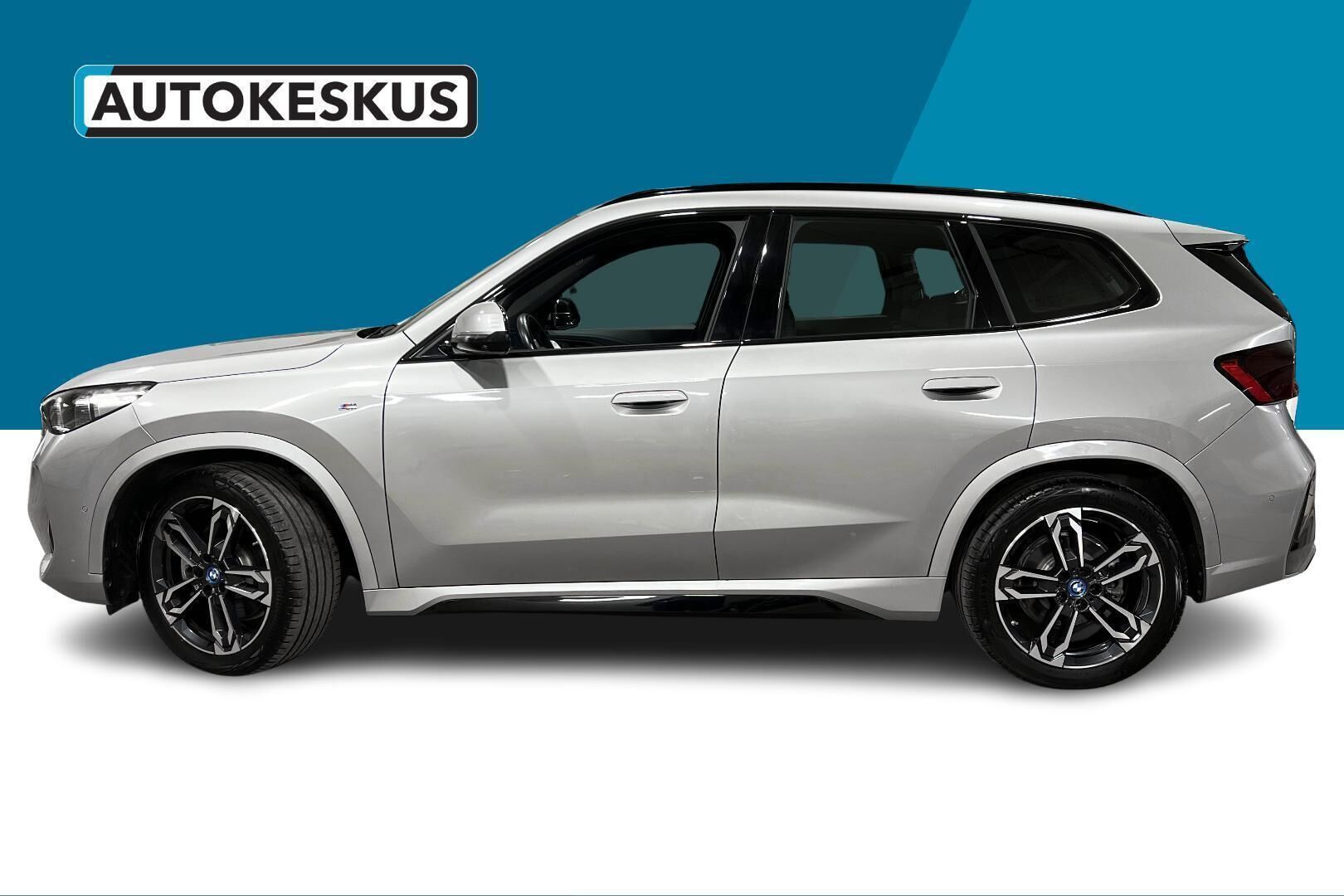 BMW iX1 iso kuva 7
