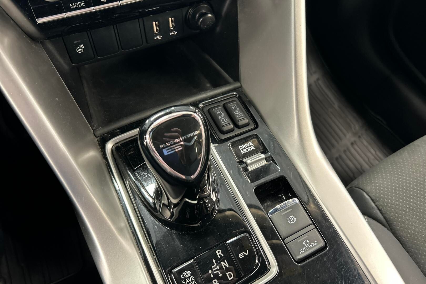 Mitsubishi Eclipse Cross iso kuva 18