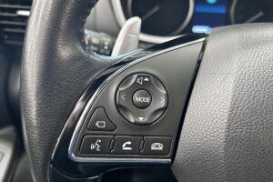 Mitsubishi Eclipse Cross esikatselu 19