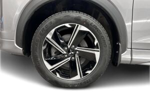 Mitsubishi Eclipse Cross esikatselu 12