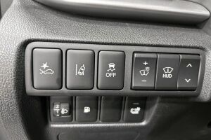 Mitsubishi Eclipse Cross esikatselu 20