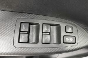 Mitsubishi Eclipse Cross esikatselu 21