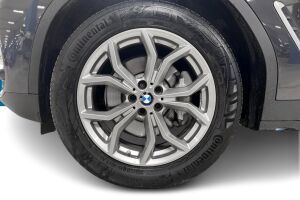 BMW X3 esikatselu 8