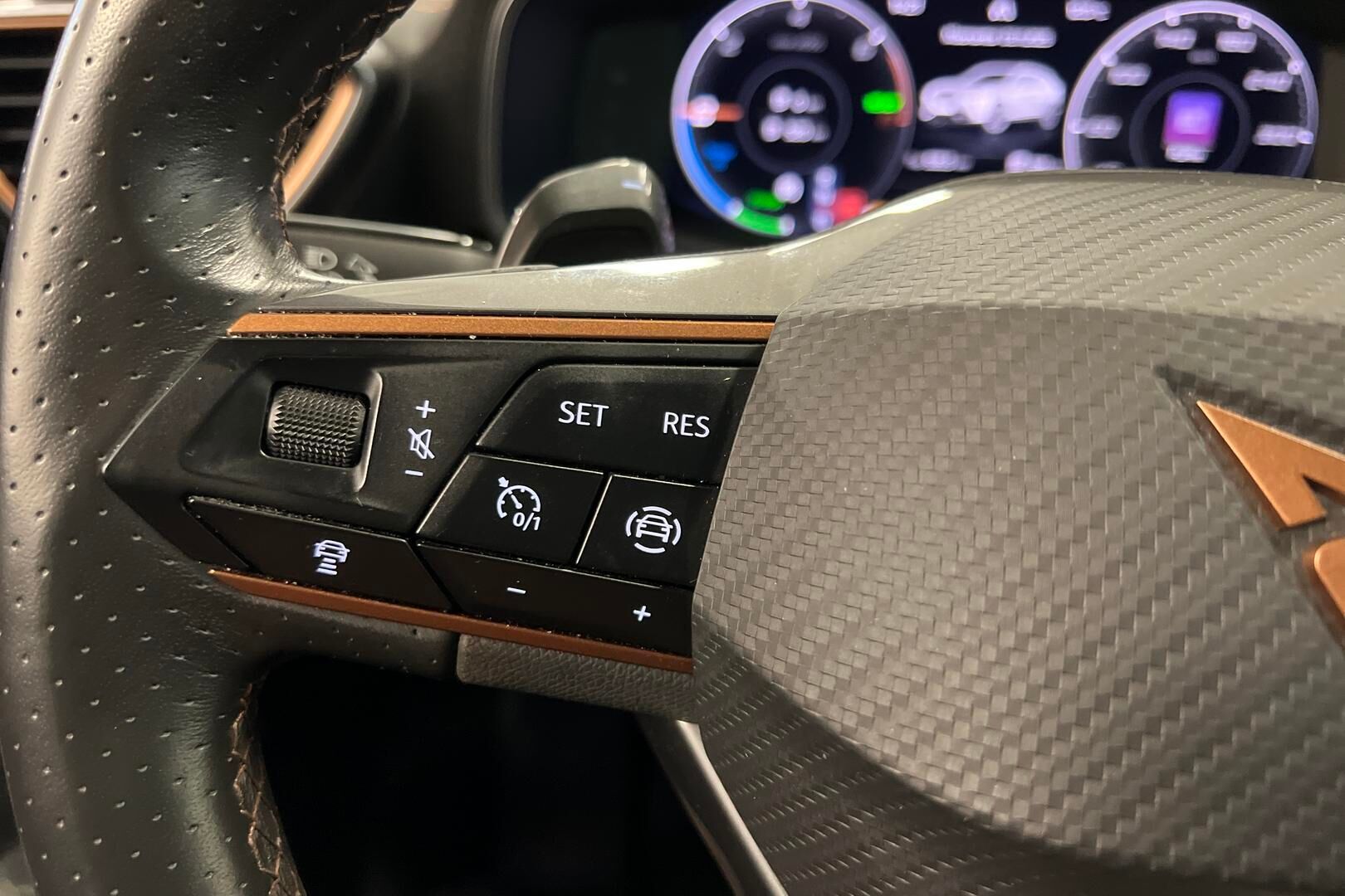 Cupra Formentor iso kuva 18