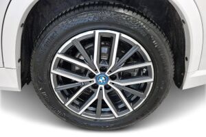 BMW X1 esikatselu 12