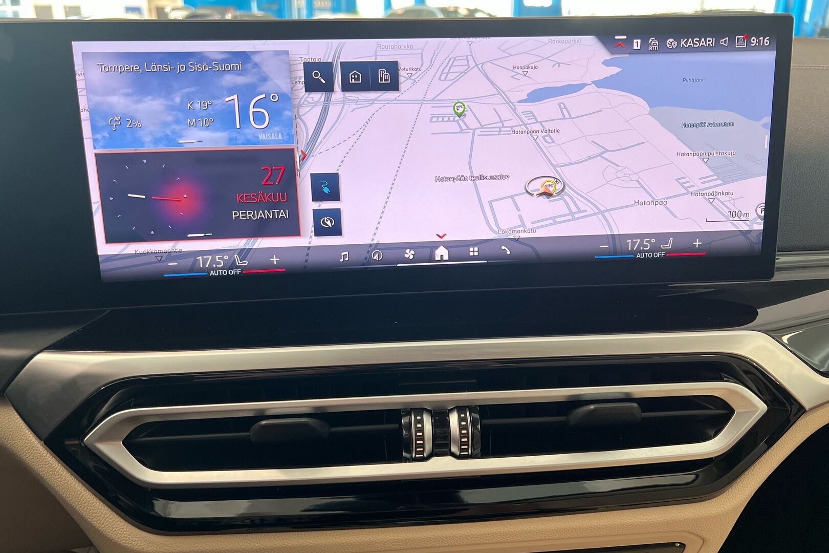 BMW i4 iso kuva 12