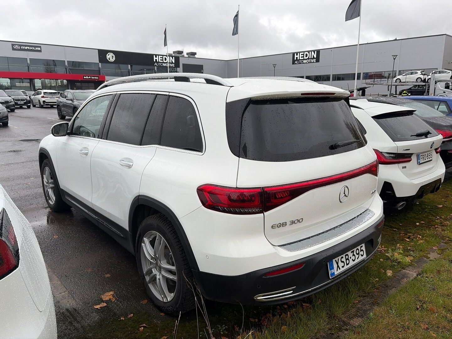 Mercedes-Benz EQB iso kuva 2
