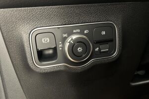 Mercedes-Benz EQB esikatselu 22