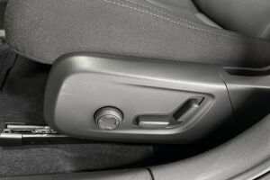 Polestar 2 esikatselu 26