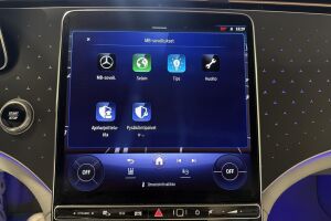 Mercedes-Benz EQE SUV esikatselu 24