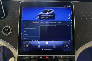 Mercedes-Benz EQE SUV esikatselu 25