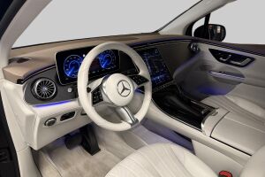 Mercedes-Benz EQE SUV esikatselu 34