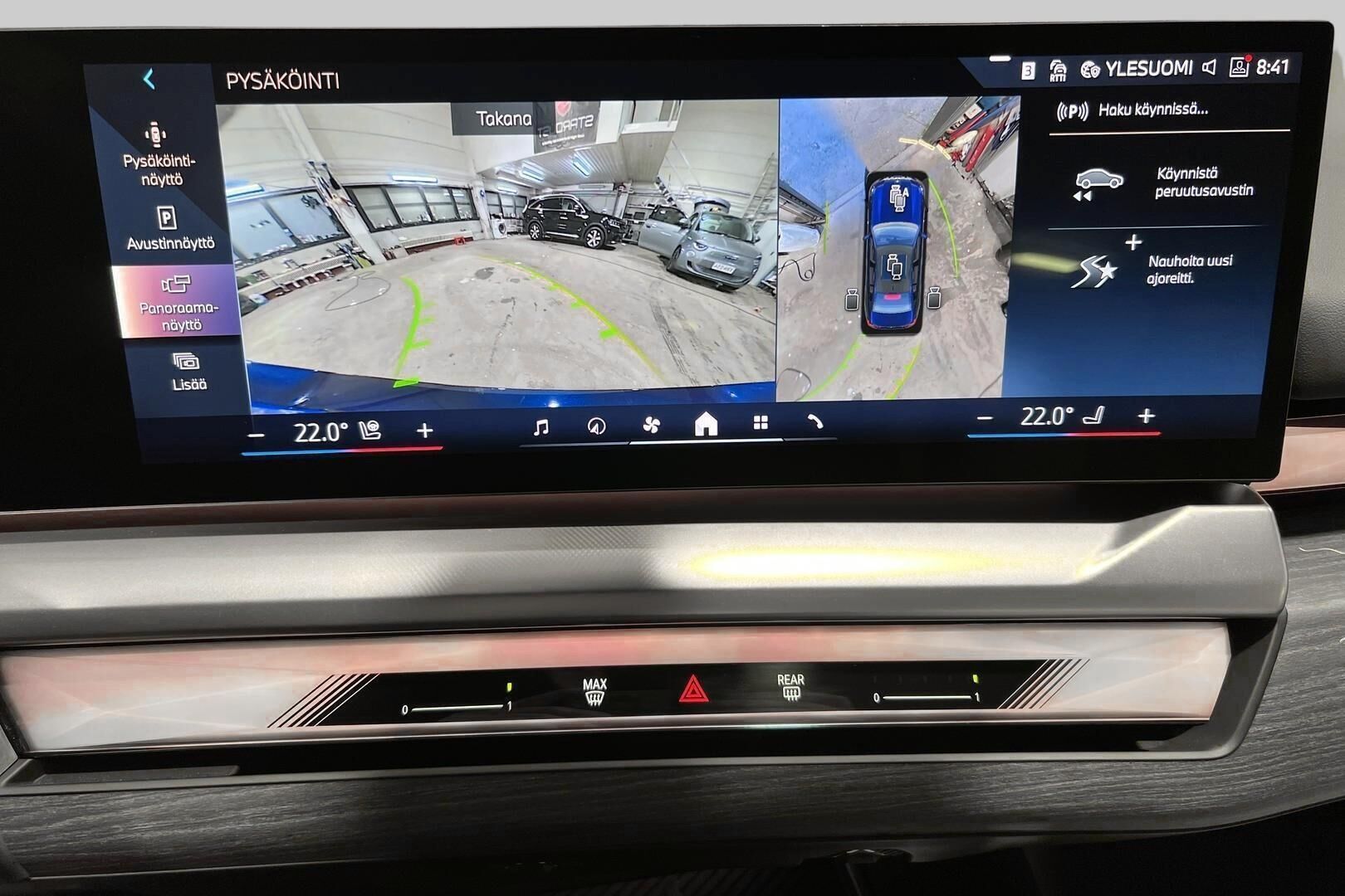 BMW i5 iso kuva 23