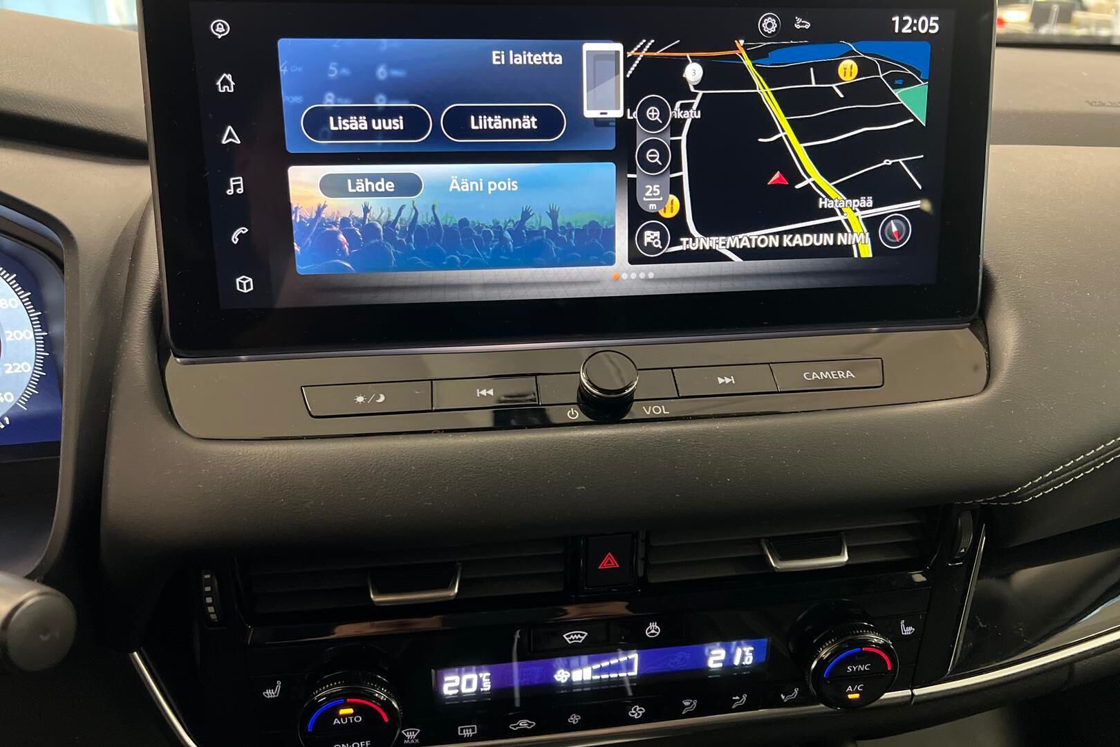 Nissan Qashqai iso kuva 15