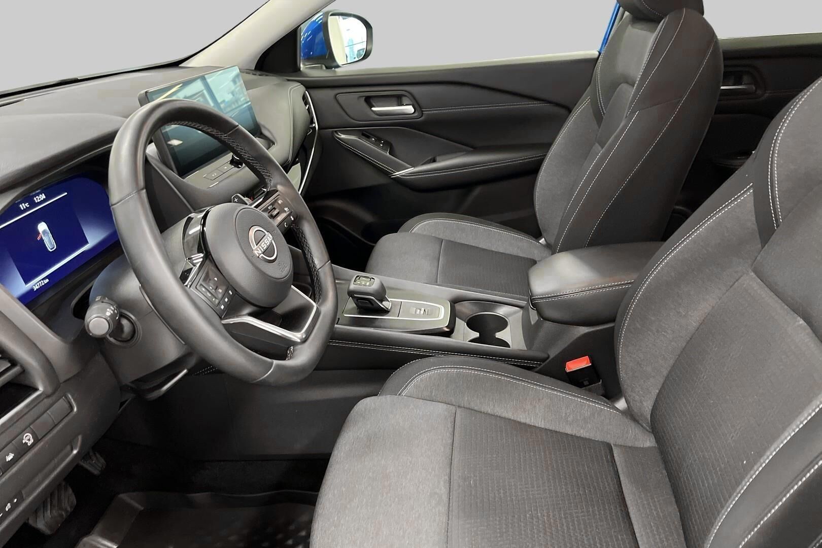 Nissan Qashqai iso kuva 9