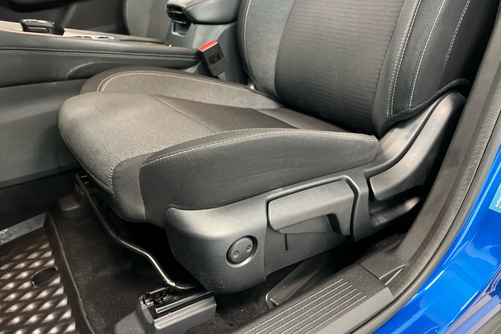 Nissan Qashqai iso kuva 20
