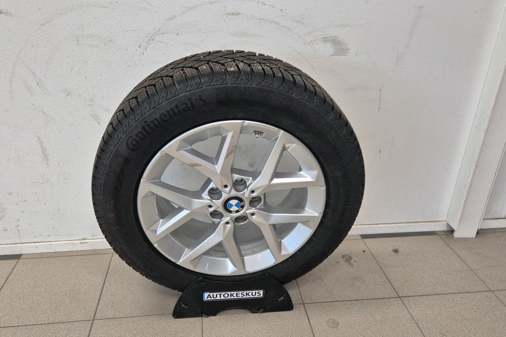 BMW X1 iso kuva 22