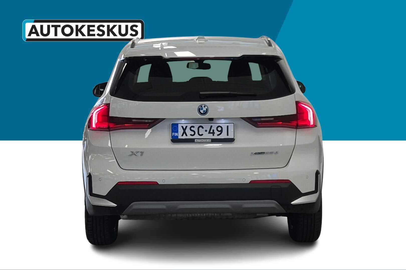 BMW X1 iso kuva 4
