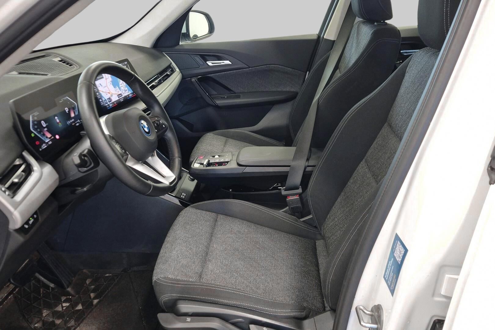 BMW X1 iso kuva 20