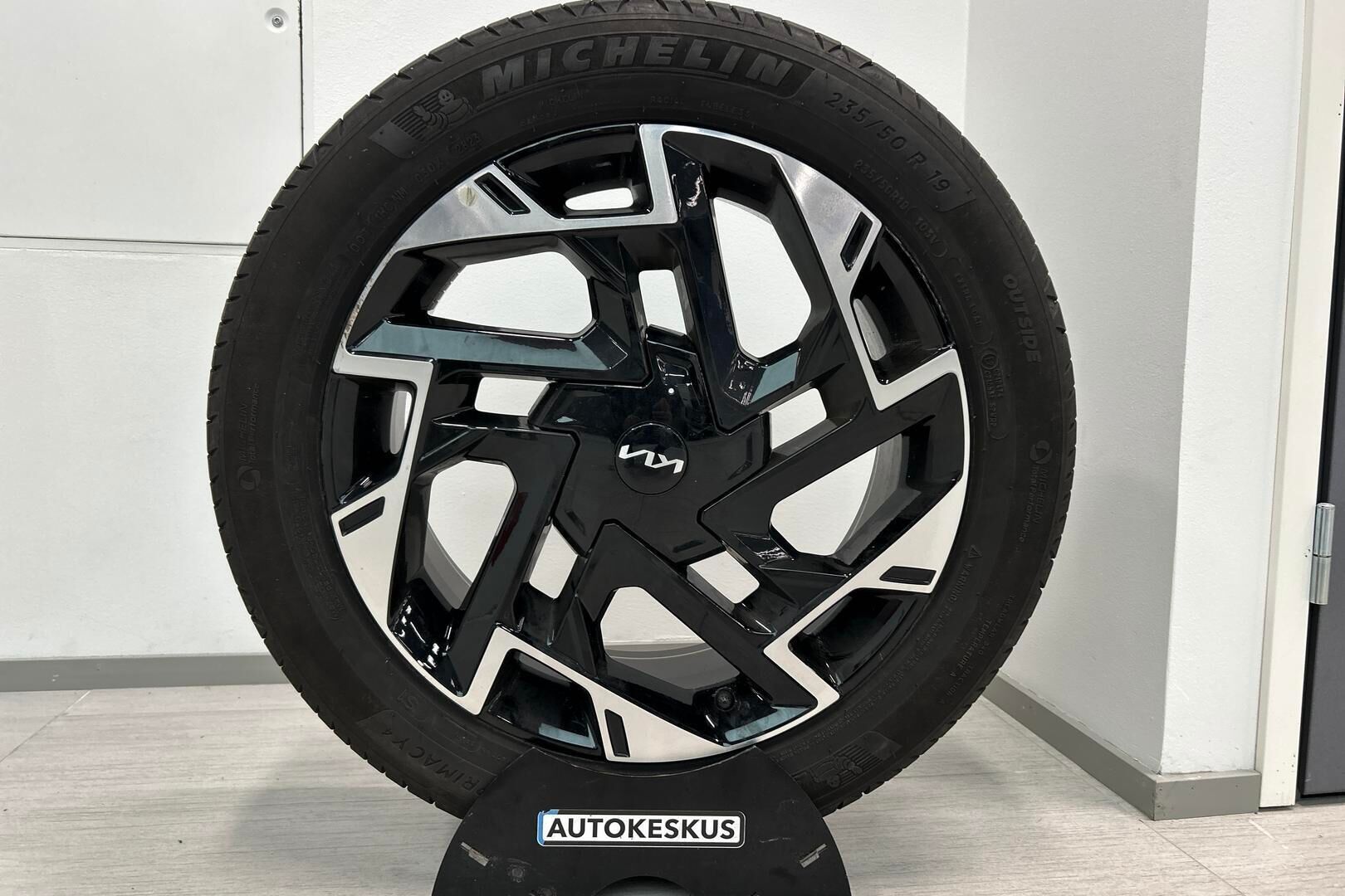 Kia Sportage iso kuva 28