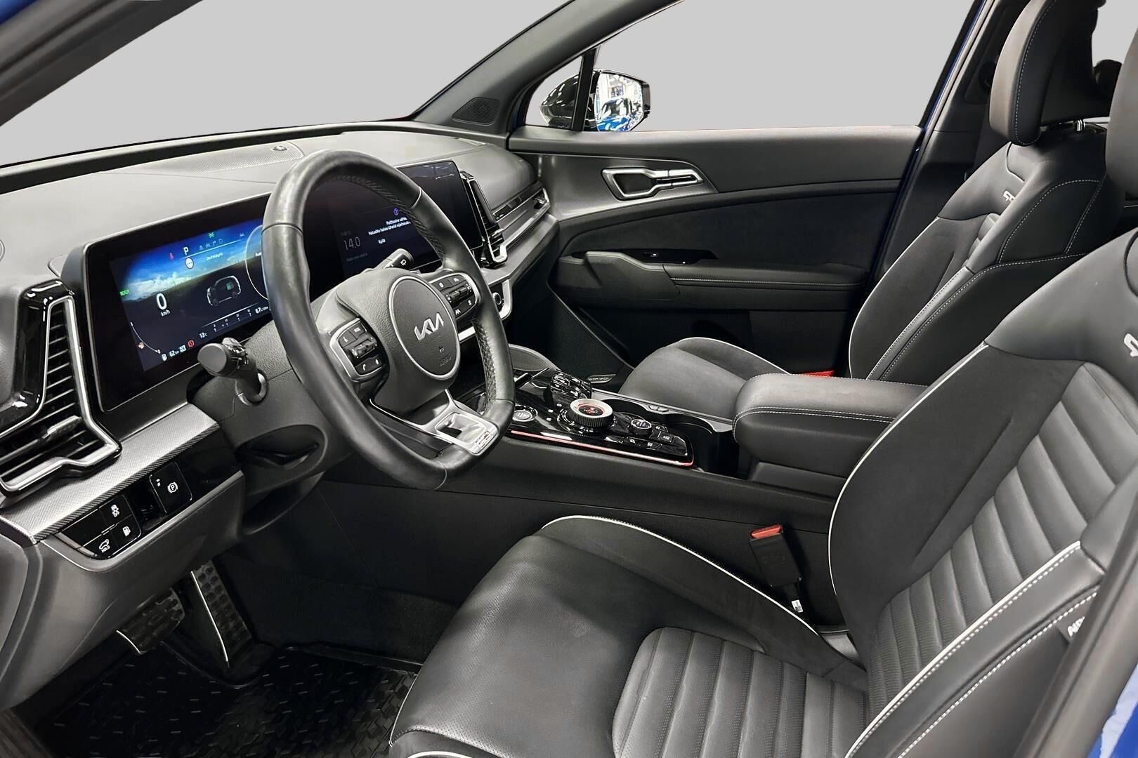 Kia Sportage iso kuva 7
