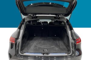 Mercedes-Benz EQC esikatselu 12