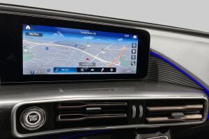 Mercedes-Benz EQC esikatselu 15