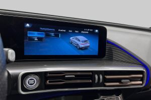 Mercedes-Benz EQC esikatselu 20