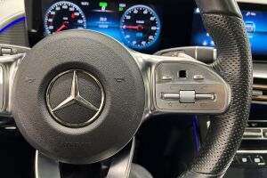 Mercedes-Benz EQC esikatselu 27