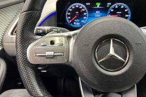 Mercedes-Benz EQC esikatselu 28