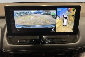 Nissan X-Trail esikatselu 24