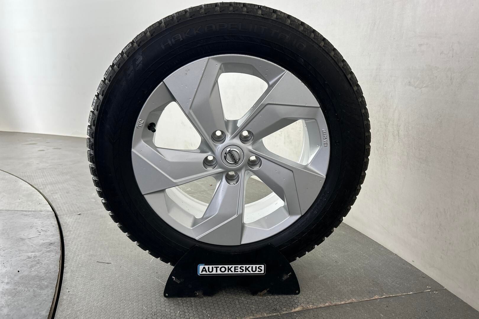 Nissan Juke iso kuva 12