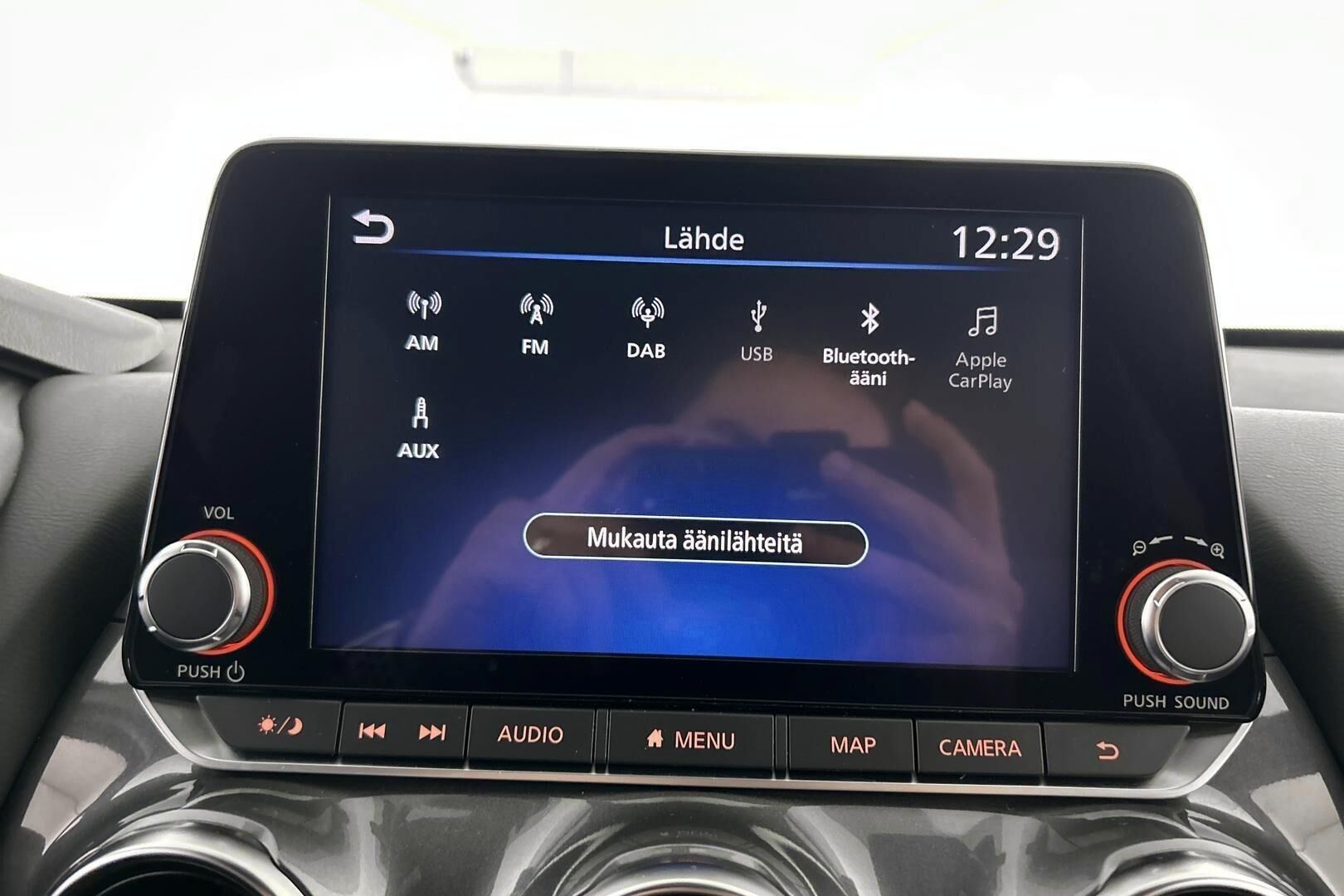 Nissan Juke iso kuva 23
