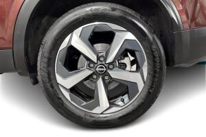 Nissan Qashqai esikatselu 13