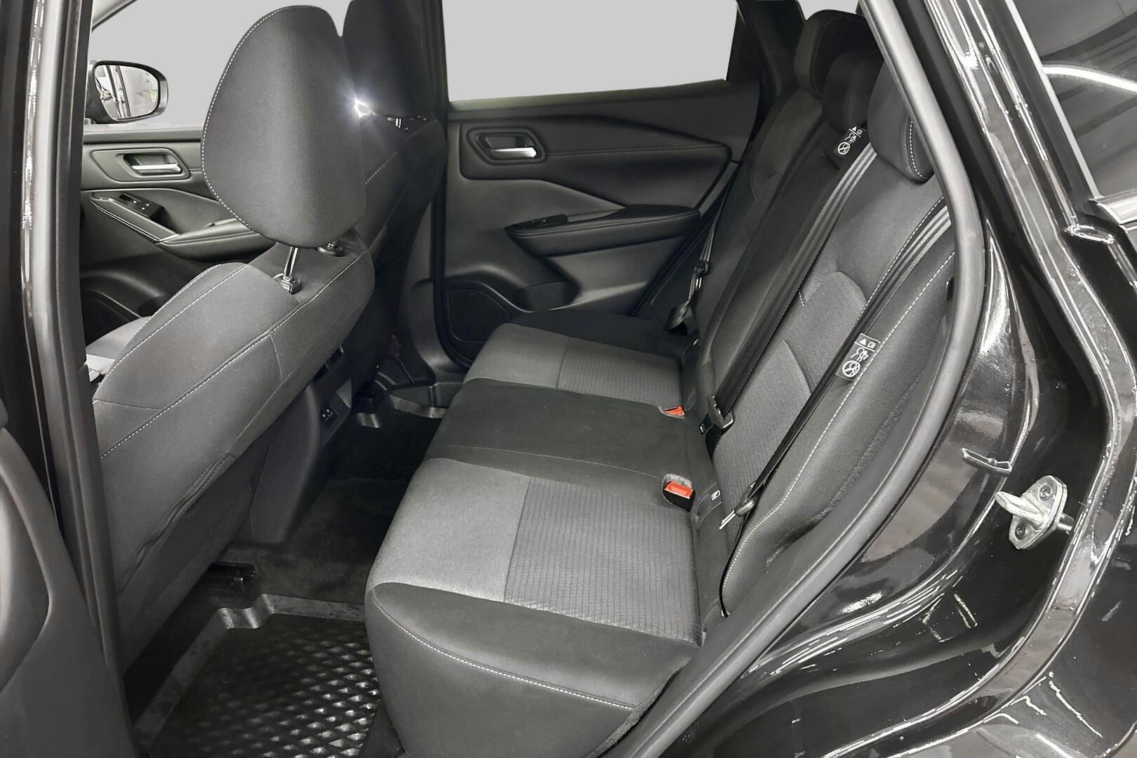 Nissan Qashqai iso kuva 9