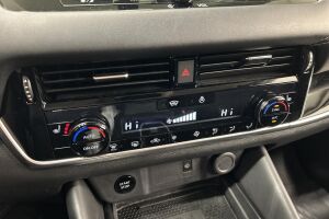 Nissan Qashqai esikatselu 14