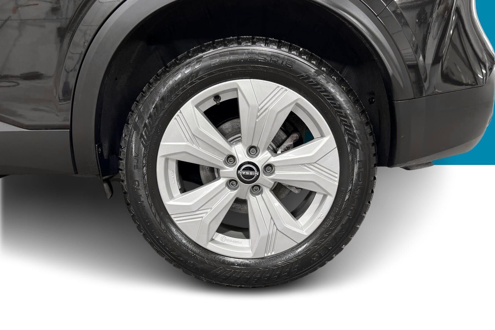 Nissan Qashqai iso kuva 9