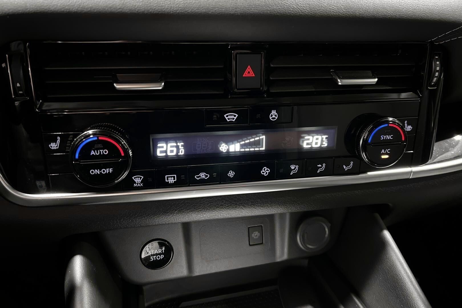 Nissan Qashqai iso kuva 21