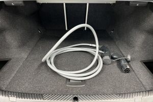 BMW i5 esikatselu 11