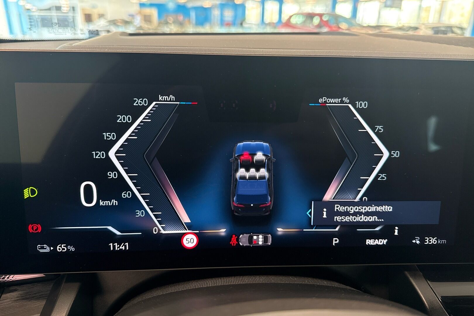 BMW i5 iso kuva 12