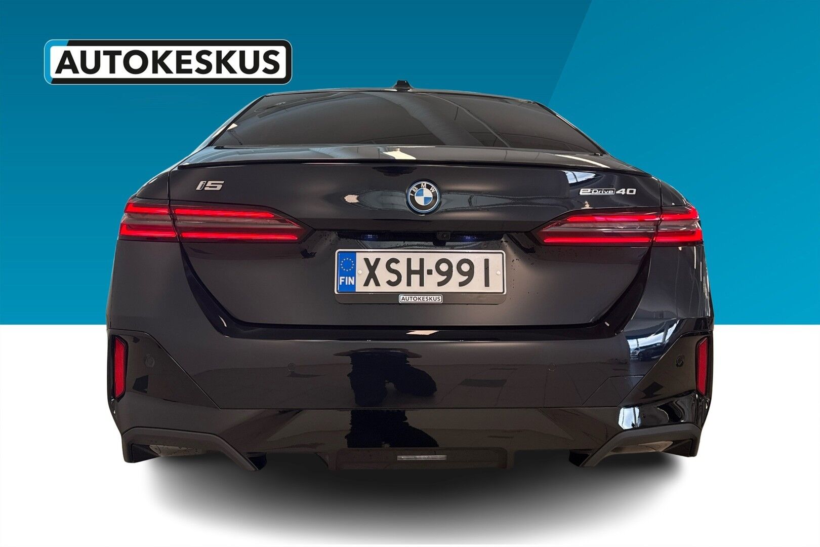 BMW i5 iso kuva 2