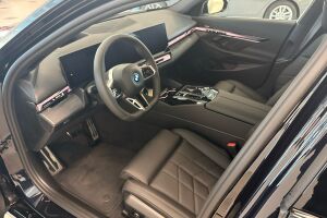 BMW i5 esikatselu 8