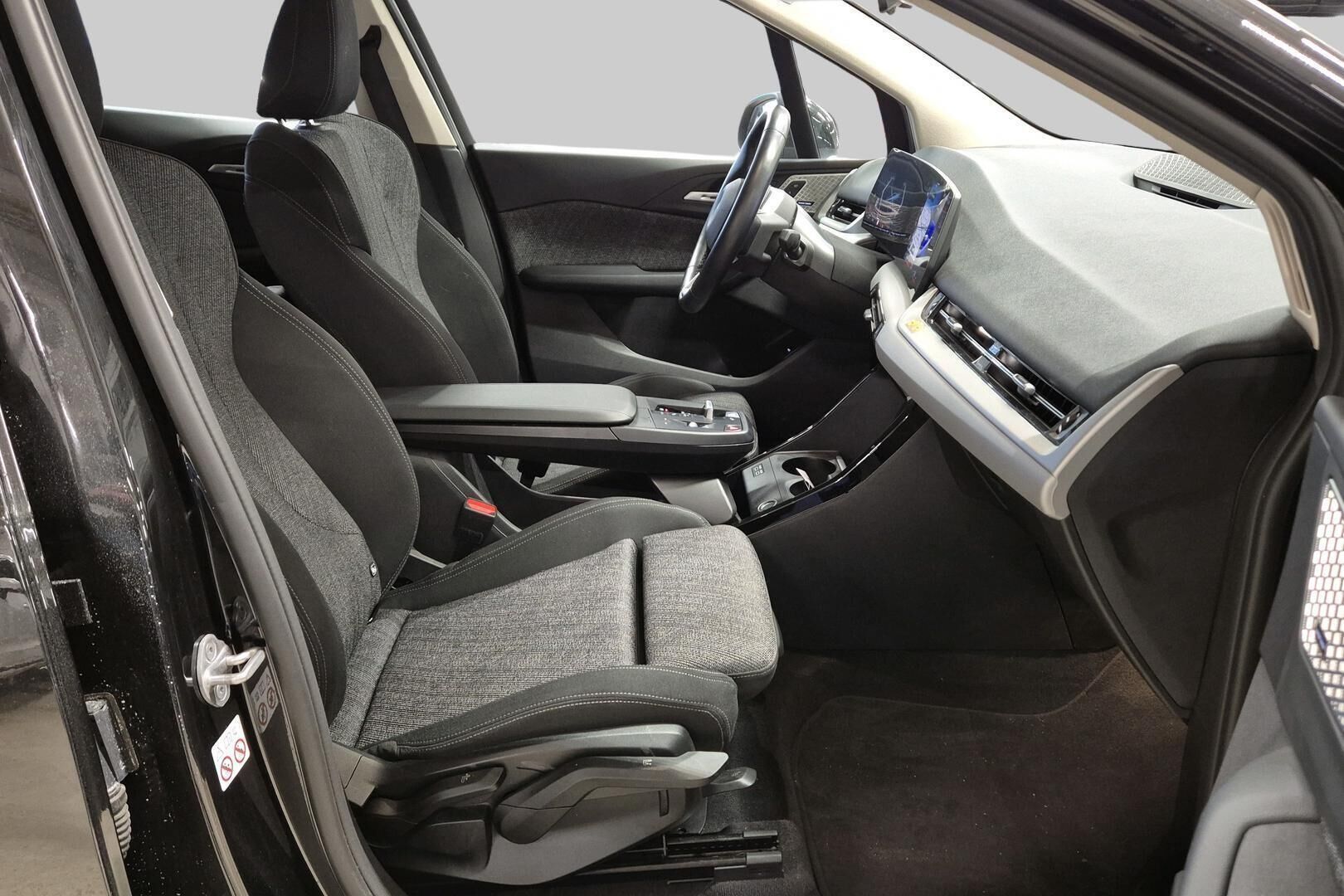 BMW 2-SARJA iso kuva 3