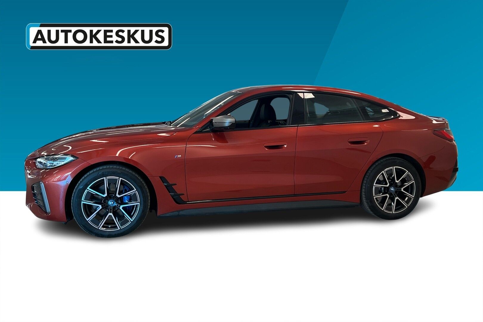 BMW i4 iso kuva 6