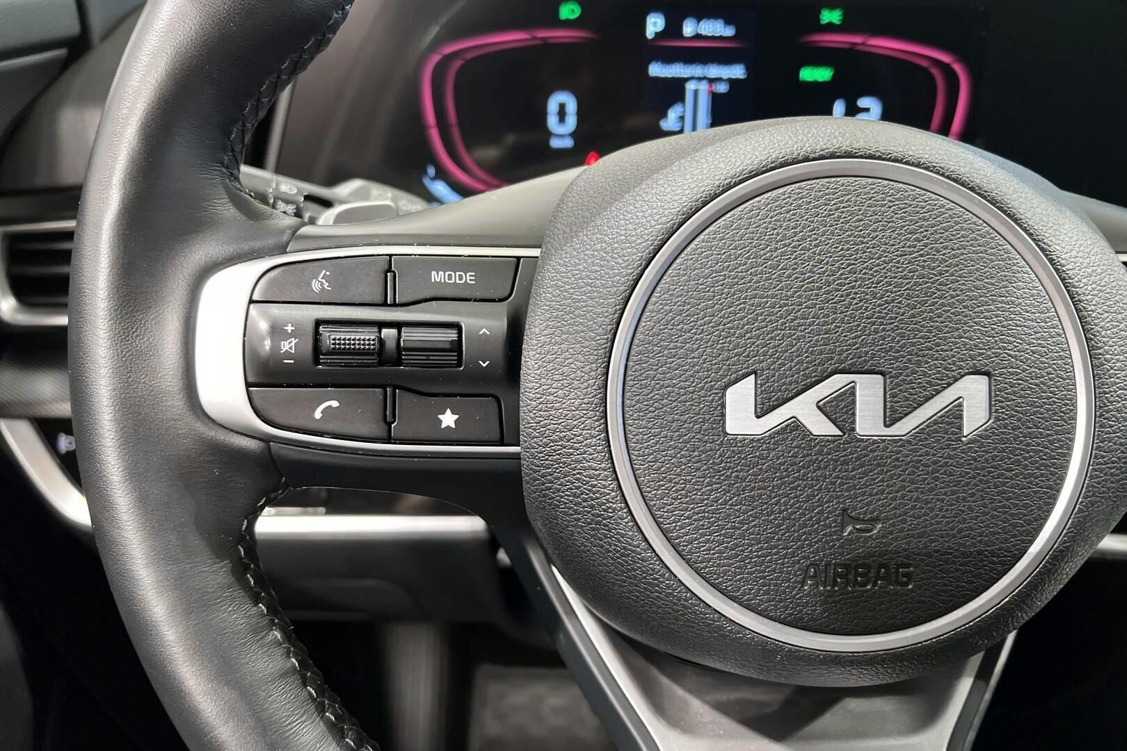 Kia Sportage iso kuva 17