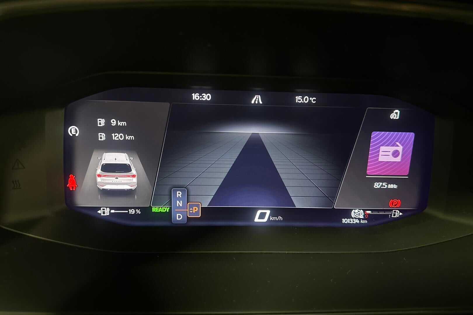 Cupra Leon iso kuva 13